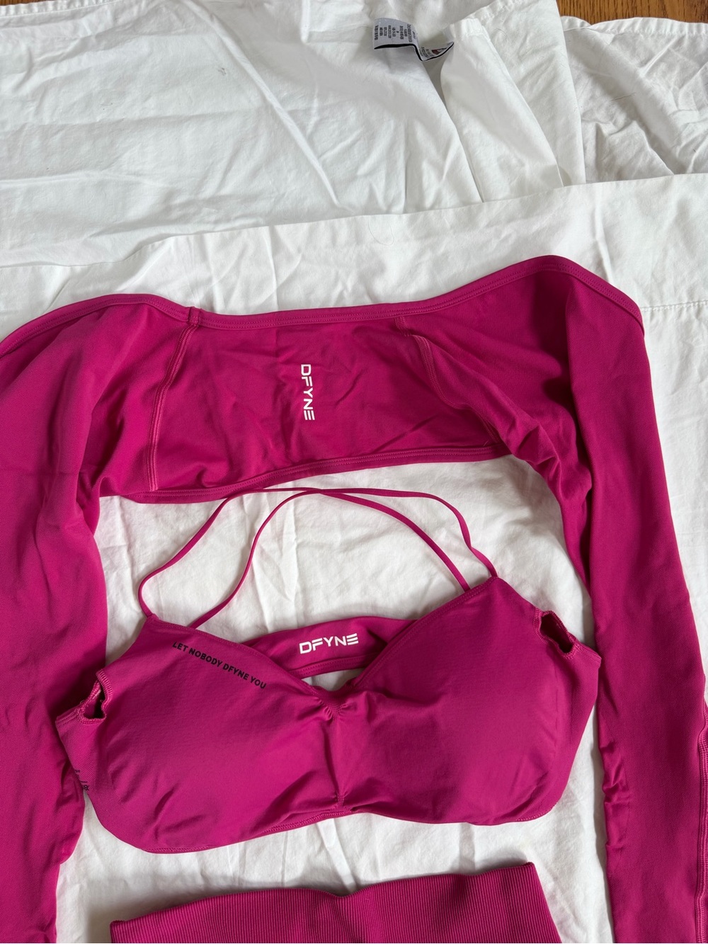 DFYNE Women's Fuchsia Three-Piece Active Set - Crop Top & Long Sleeve - Picture 6 of 6